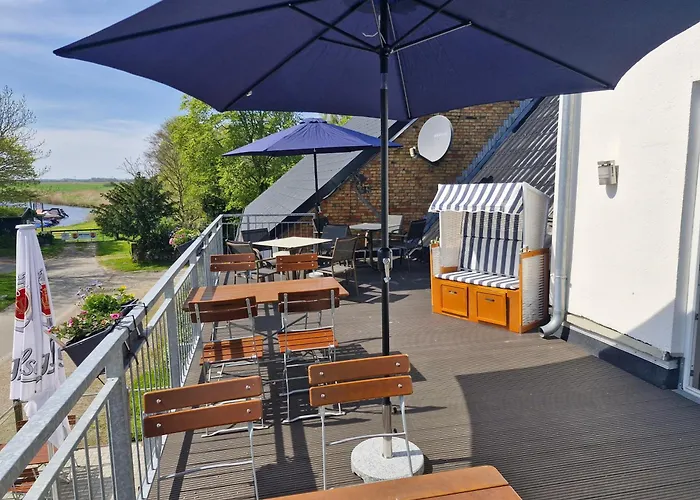 מלון Faehrhaus *